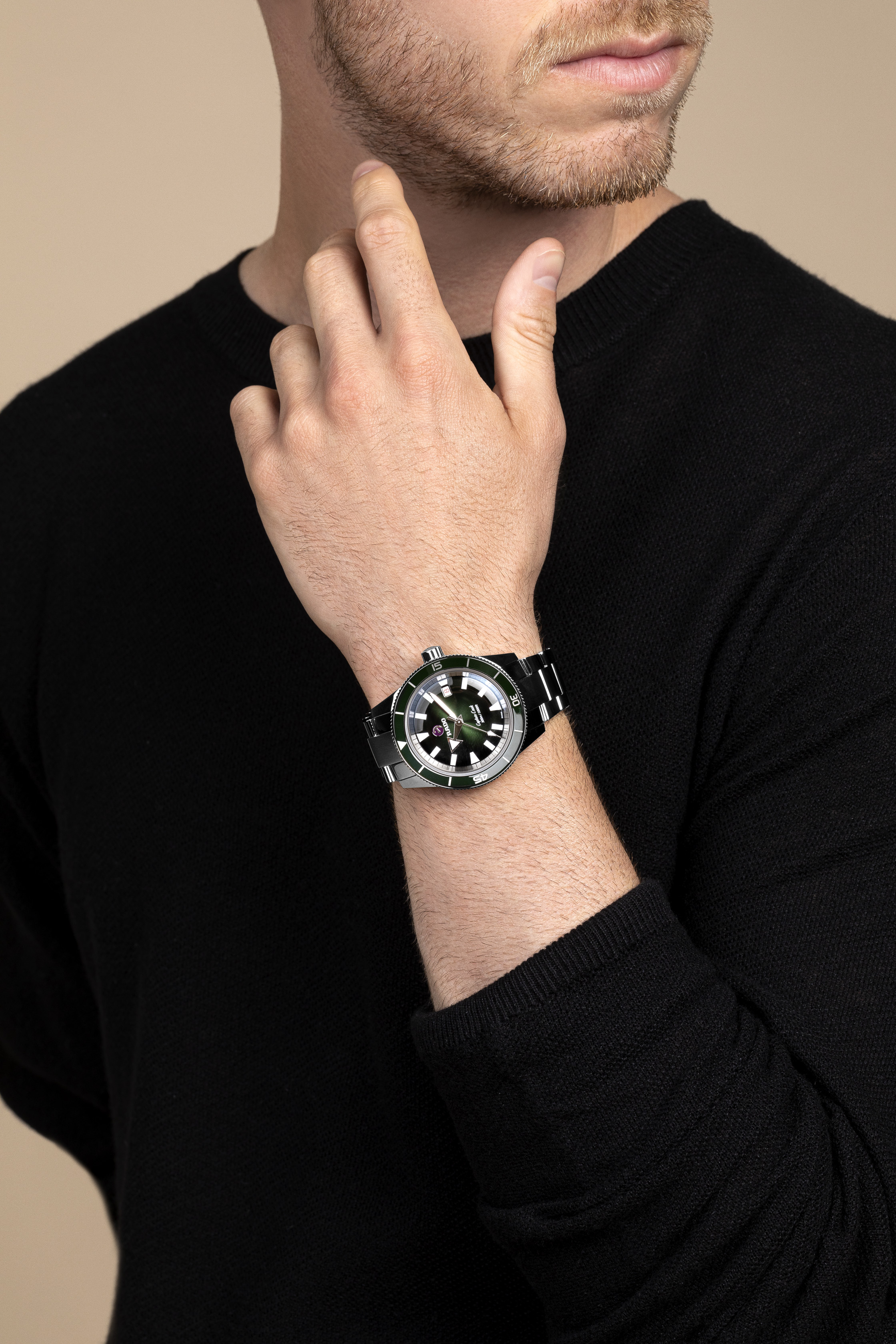 Captain Cook Automatic