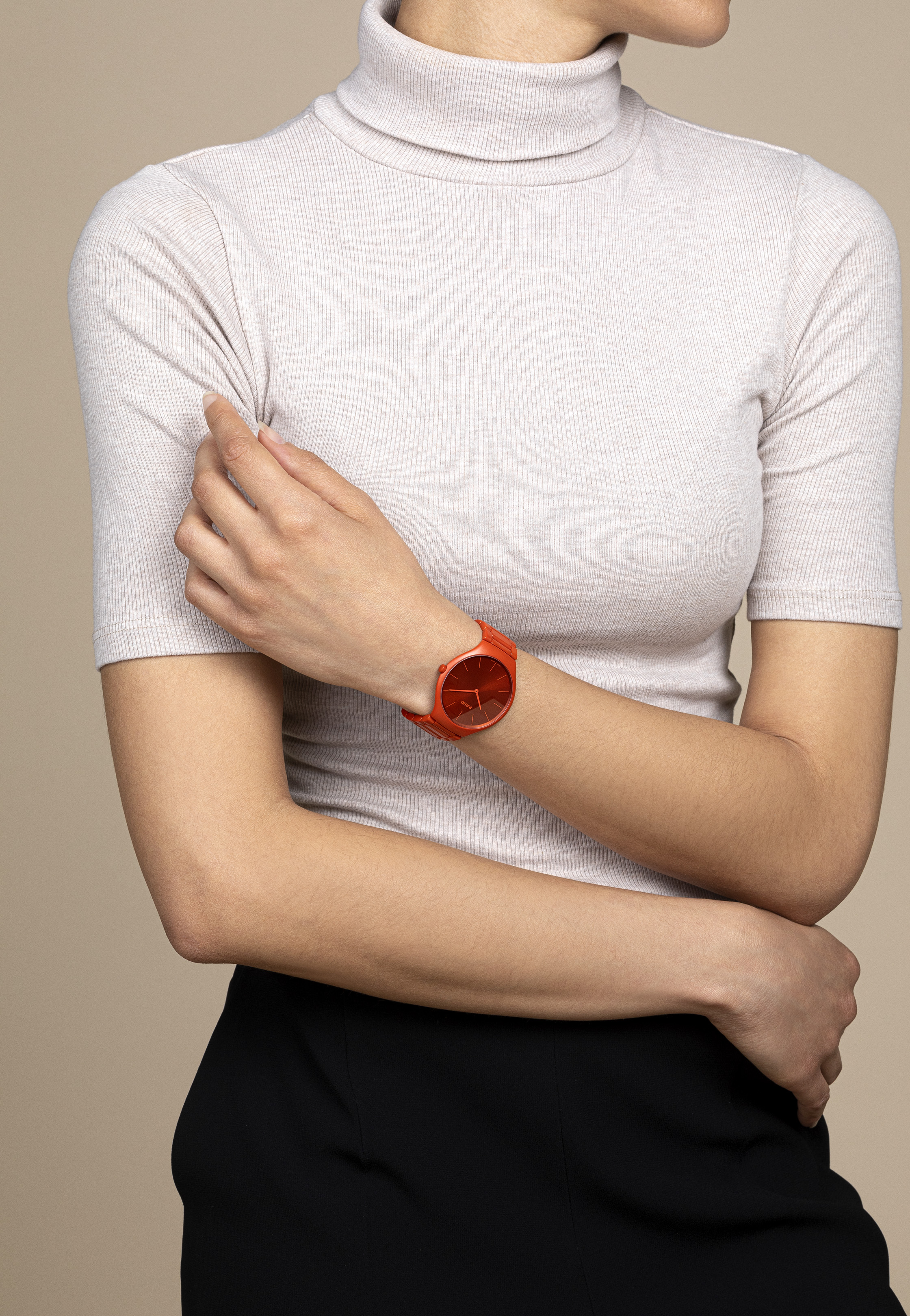 True Round Thinline Les Couleurs™ Le Corbusier Powerful orange 4320S