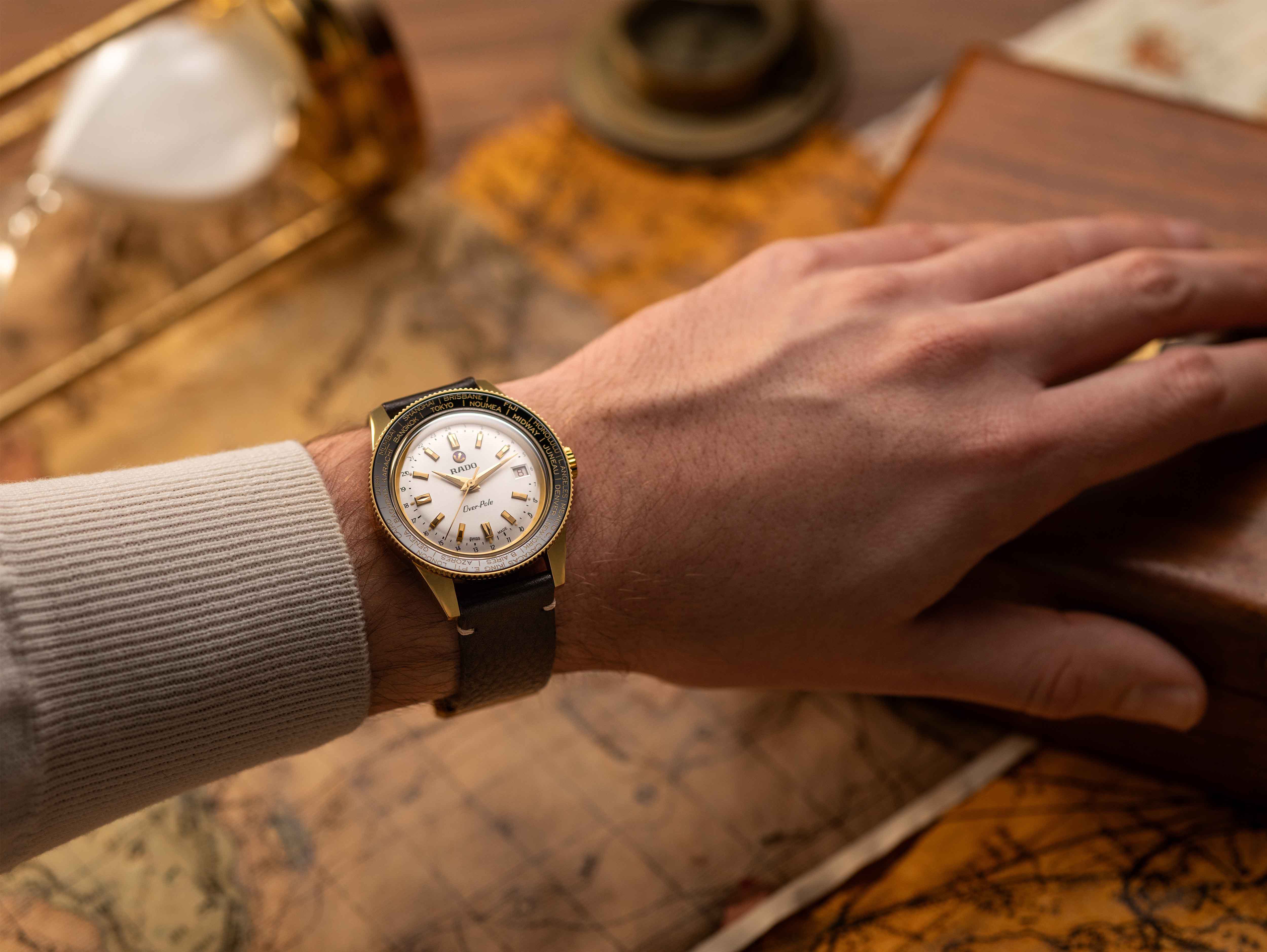 Captain Cook Over-Pole Limited Edition Stainless steel / PVD Watch