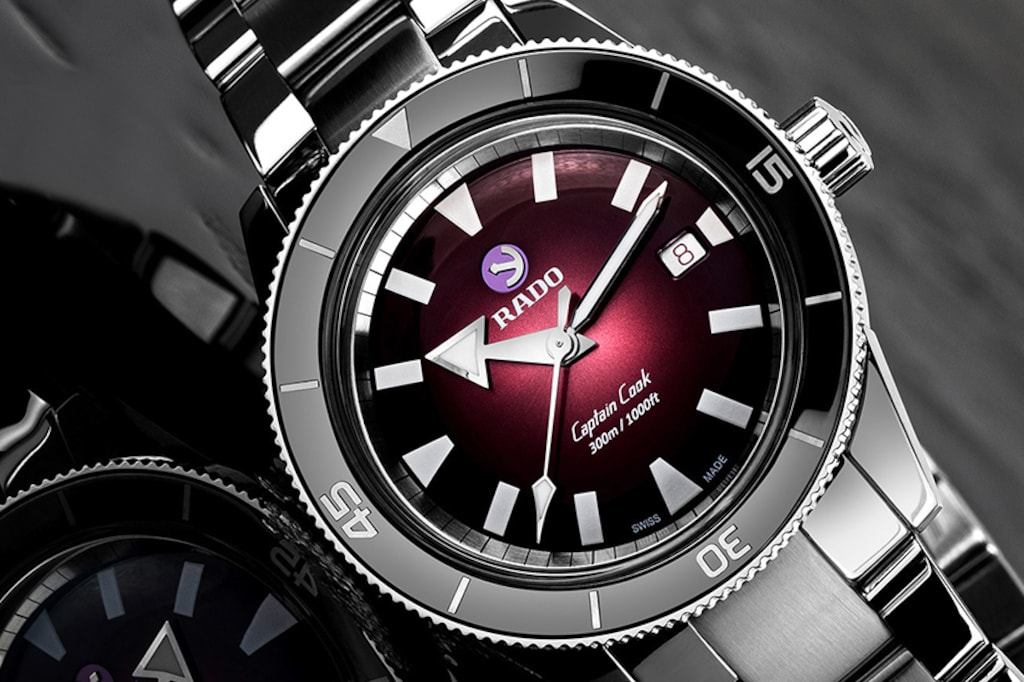 Rado Captain Cook Otomatik Kırmızı-Siyah