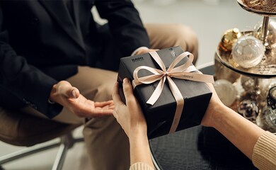 Giftwrapping