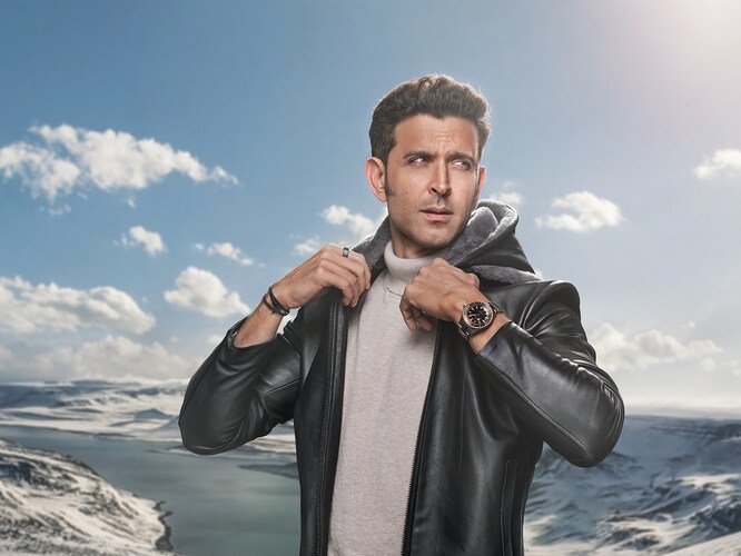 Captain Cook Hrithik Roshan Special Edition Men Plasma High-Tech ...