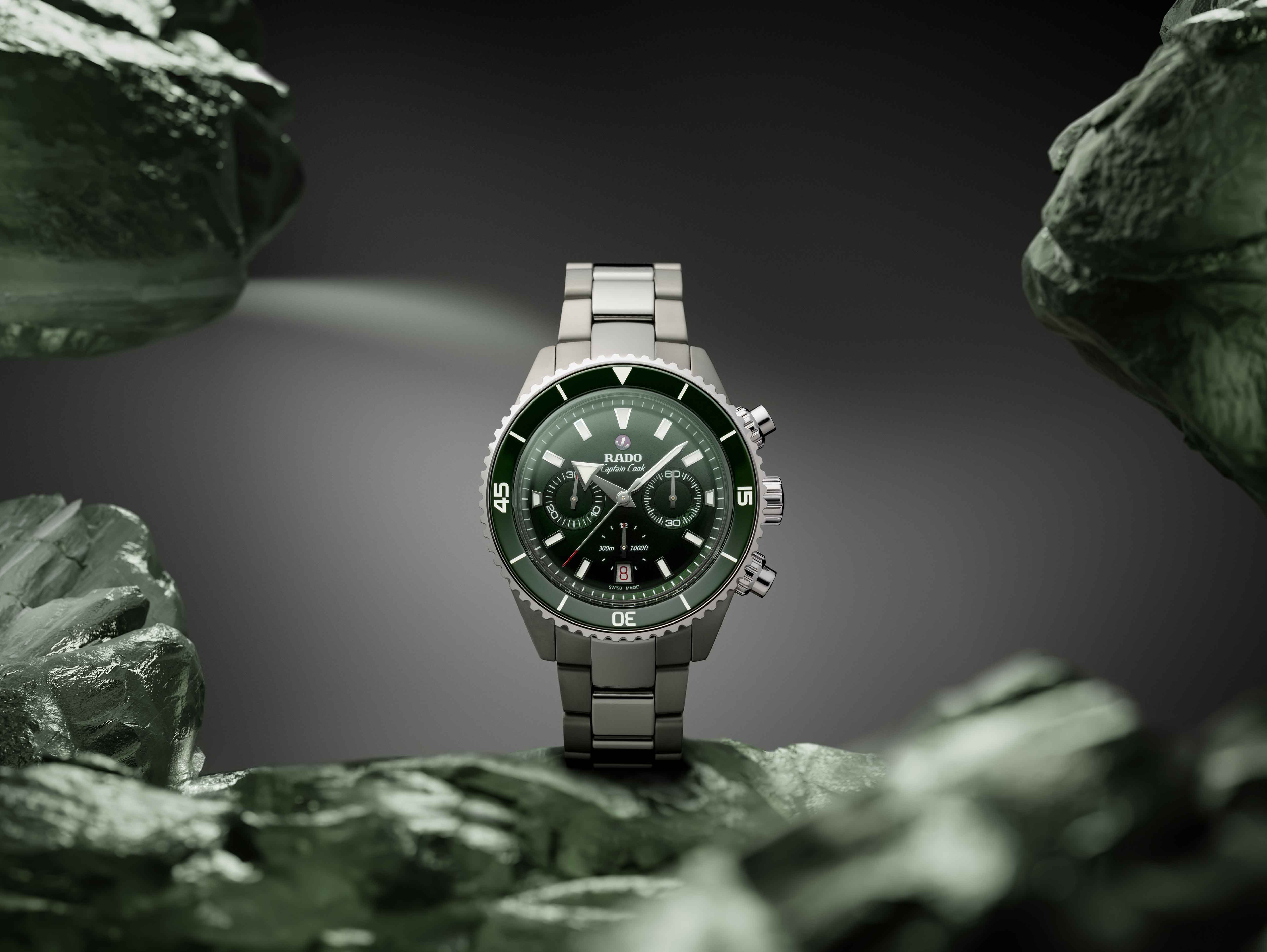 Captain Cook High-Tech Ceramic Automatic Chronograph