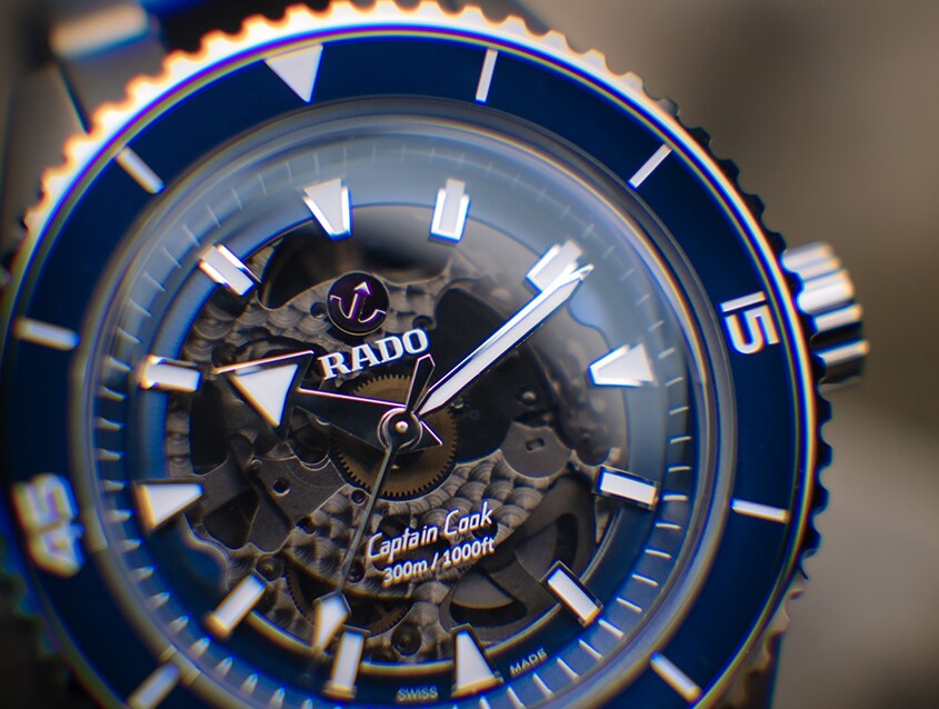 Captain Cook High-Tech Ceramic Plasma High-Tech Ceramic Watch