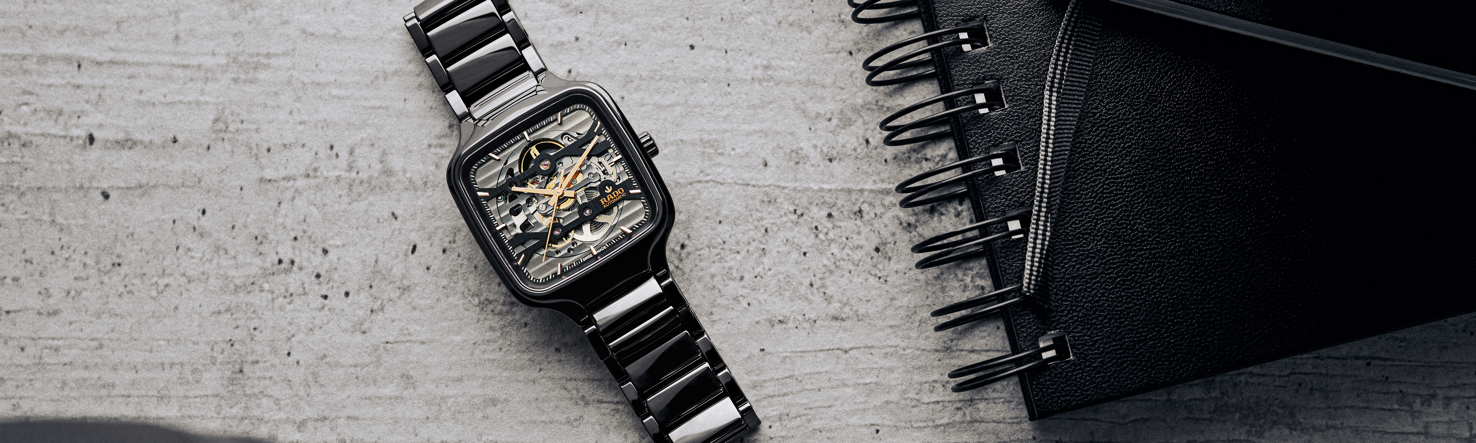 Черные часы