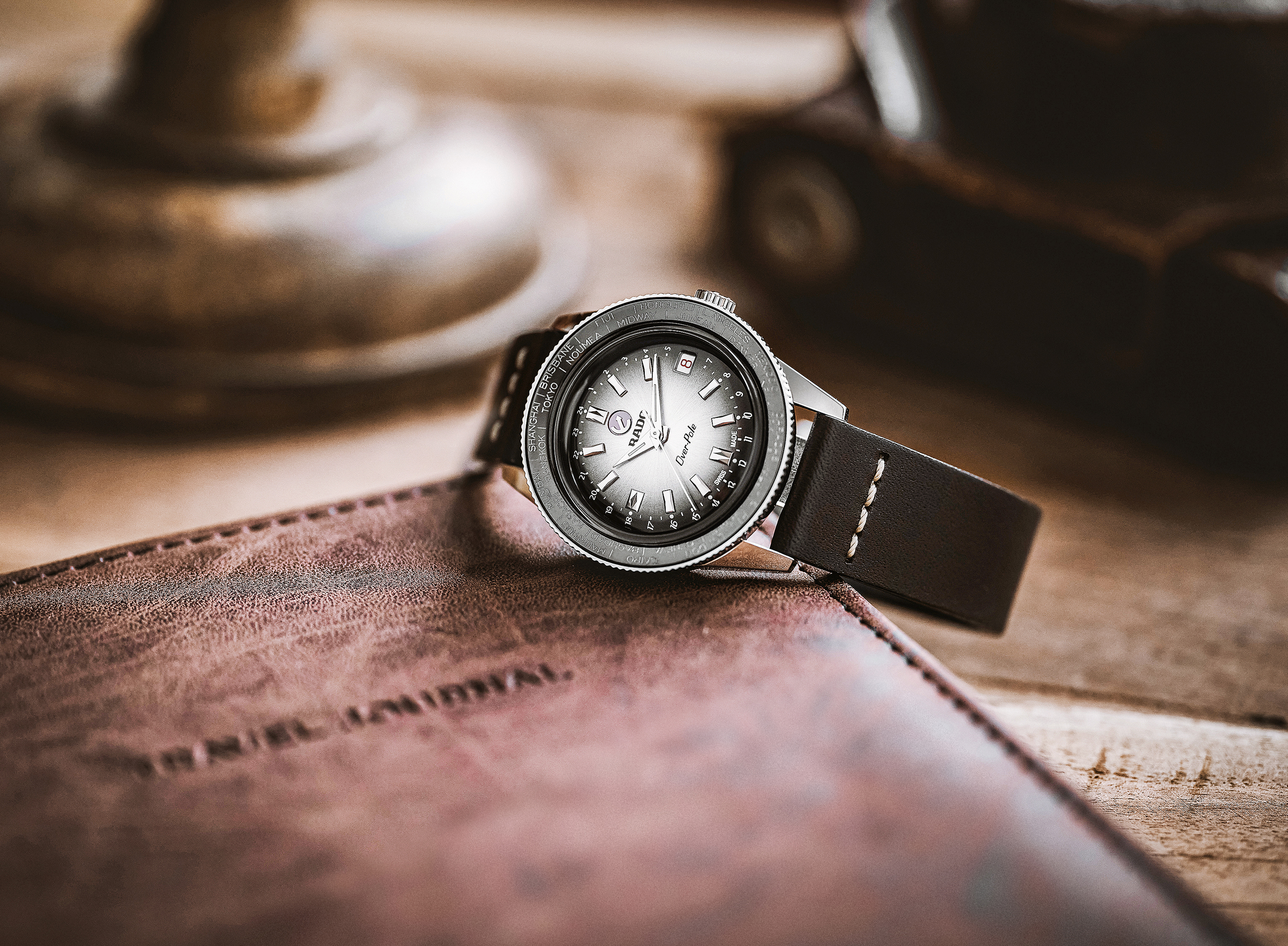 Captain Cook Over-Pole