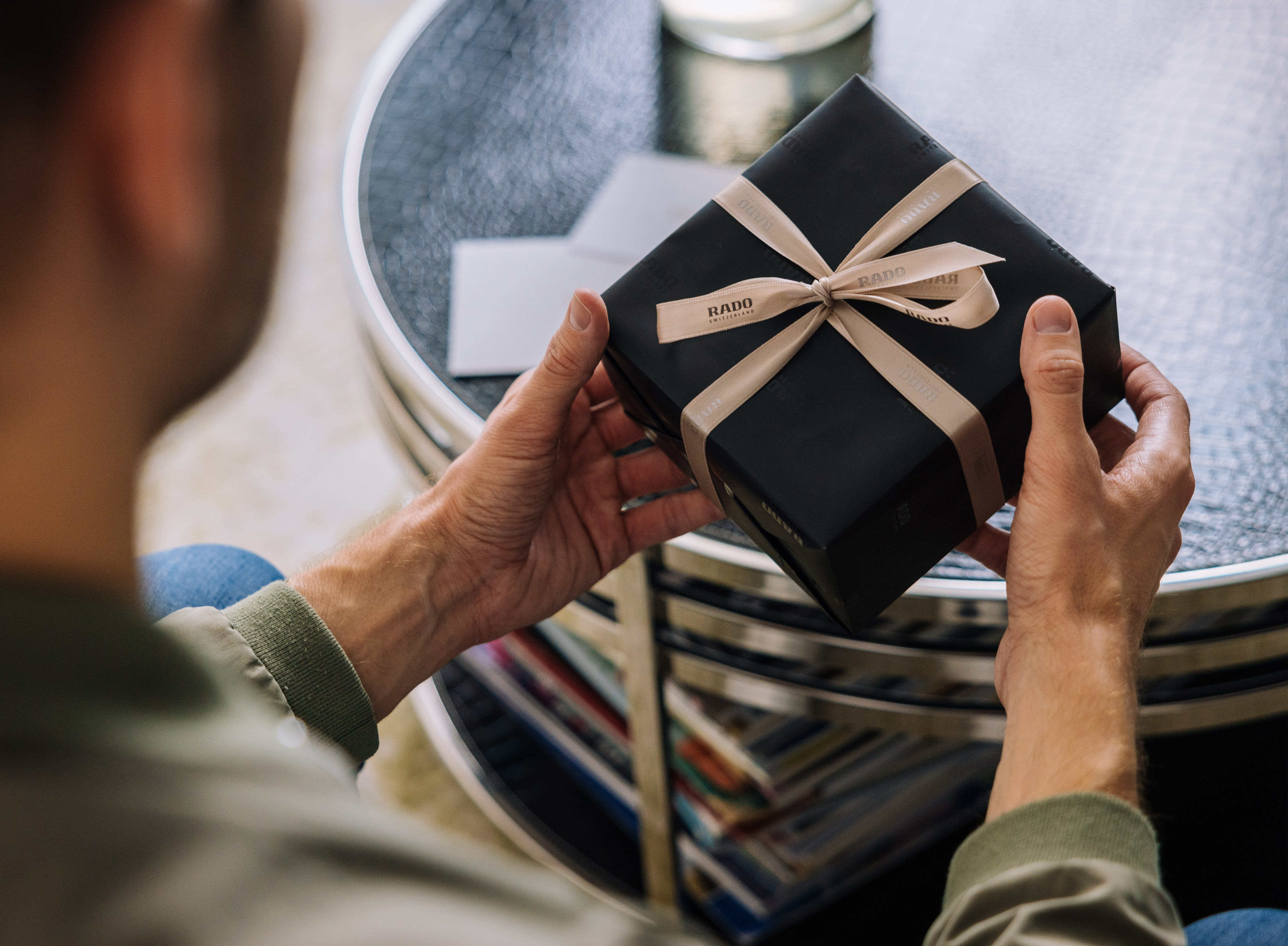 Мы поможем вам выбрать часы Rado в подарок